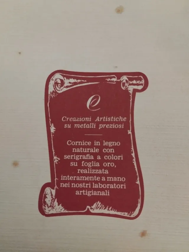 Cornice in legno con serigrafia su oro