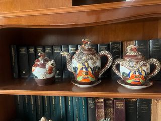 Porcelana Japonesa Satsuma Moriage