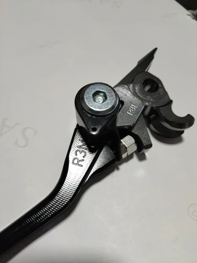 Manetas de Freno y Embrague Moto Negras