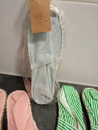 Alpargatas sin estrenar talla 38