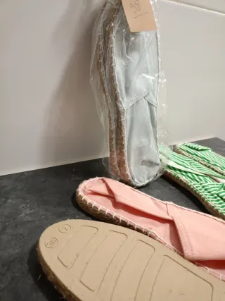 Alpargatas sin estrenar talla 38