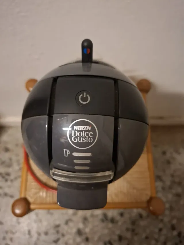 Cafetera Dolce Gusto Gris
