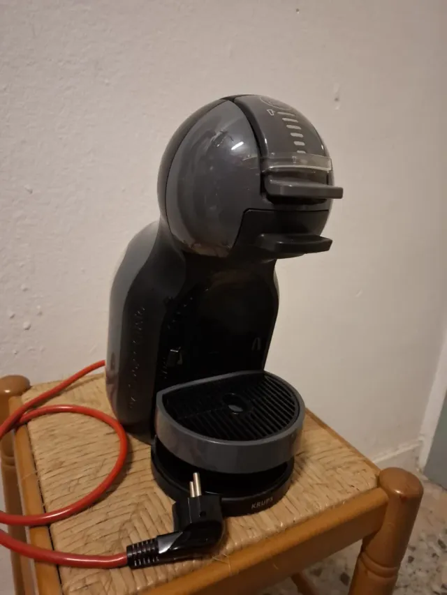 Cafetera Dolce Gusto Gris