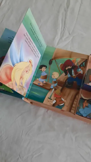 Libro Puzzle Peter Pan
