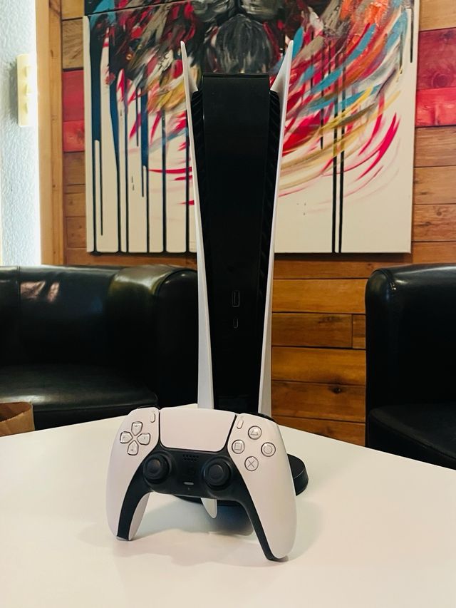 Oferta | PS5 Digital + Mando