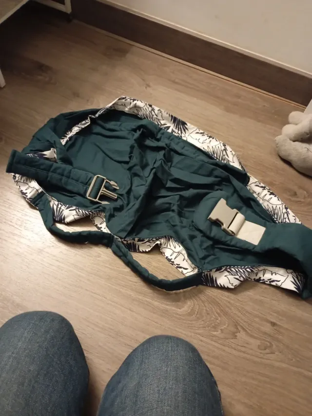 Portabebés nuevo estampado hojas