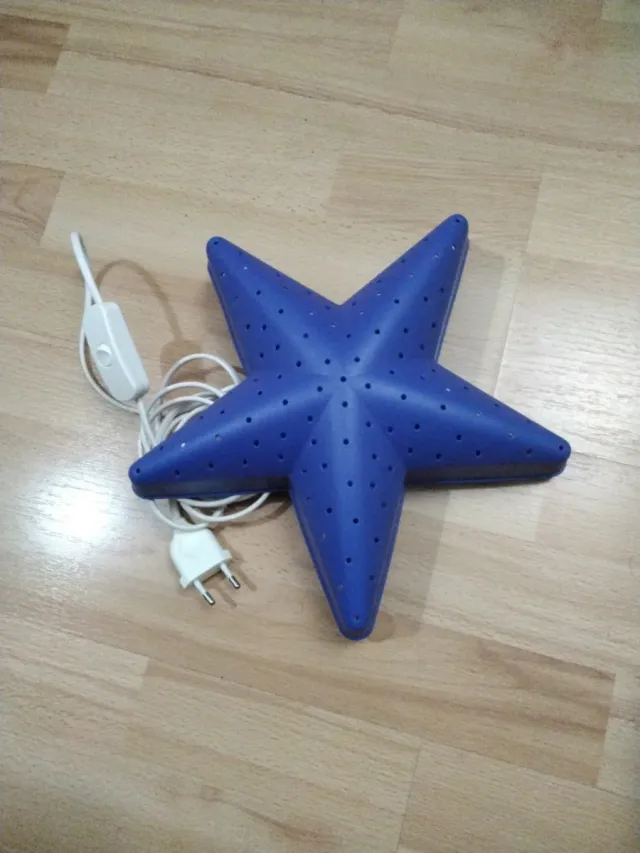 Lámpara estrella azul infantil