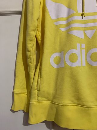 Sudadera Adidas Amarilla con capucha