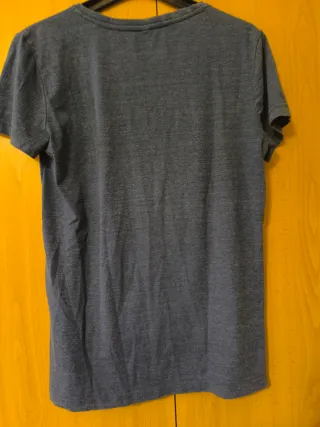 Camiseta V-Neck Hombre Azul y Blanco