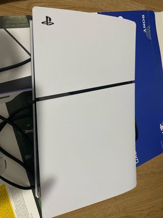 Sony Ps5 Blanca con garantía / 1 mando y fifa