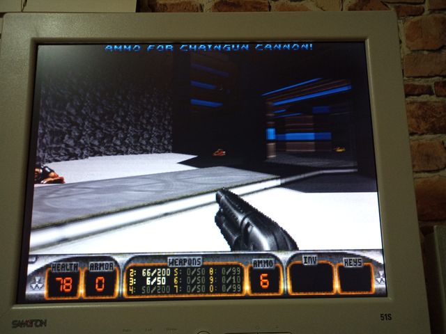 PC Torre Beige Retro