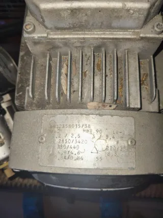 Compresor Samur 300L