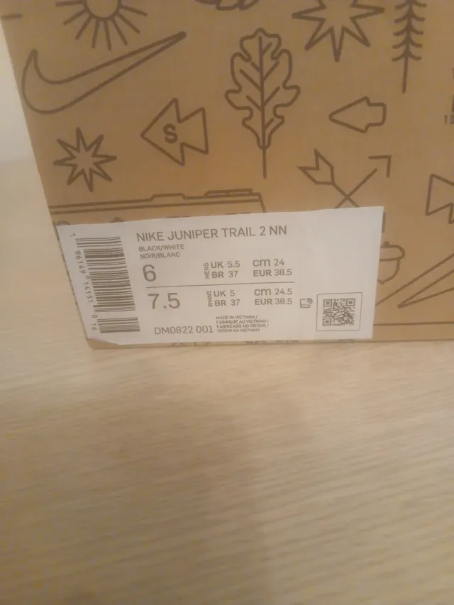 Zapatillas Nike Negras y Blancas