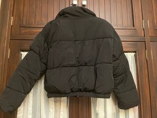 Chaqueta acolchada negra adolescente