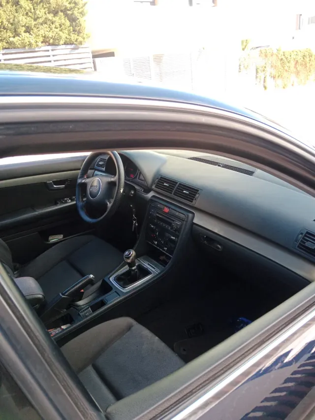 Audi A4 2003