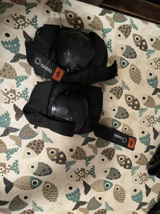 Coderas y protección muñeca Oxelo