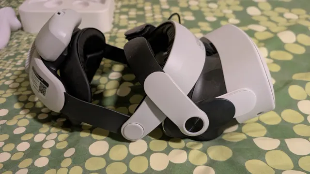 Meta Quest 3S 128GB + BOBOBR M3 pro