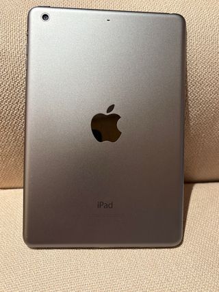 iPad Mini 2 Wifi A1489 Gris Espacial 32 Gb.