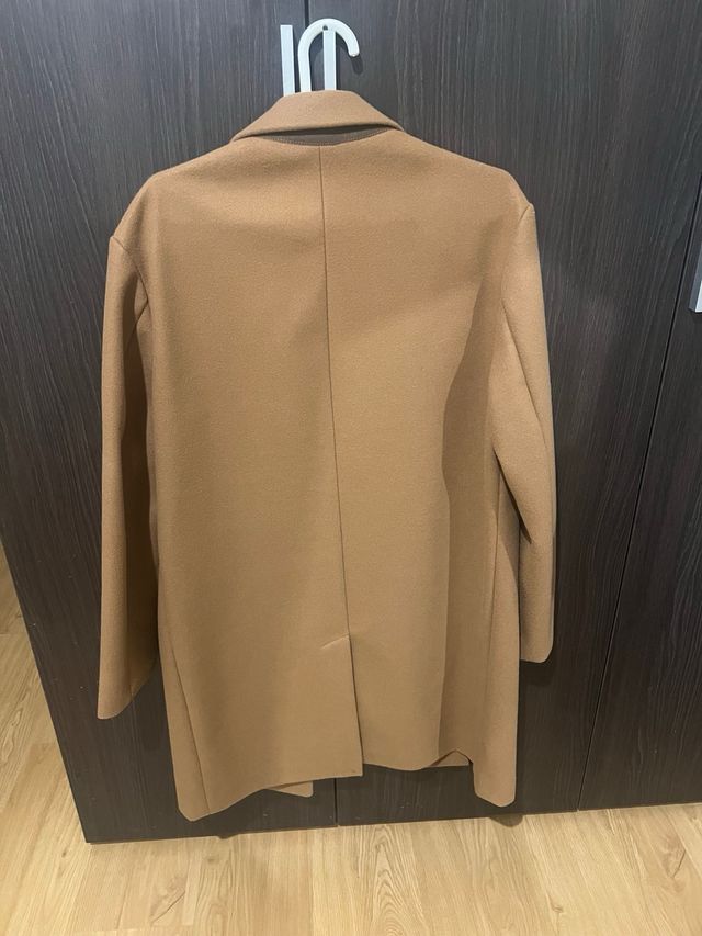 Abrigo Zara Beige