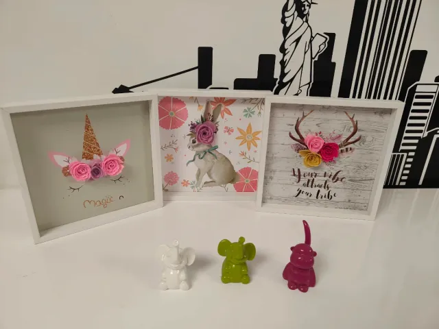 Pack 3 Cuadros Florales y 3 Figuras Decorativas