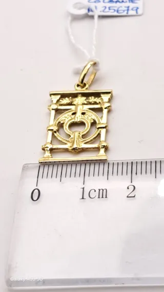 Colgante Oro 18K