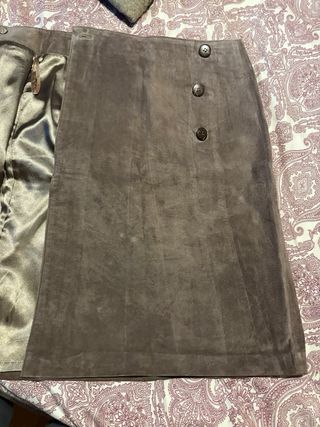 Falda de ante marrón