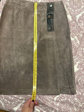 Falda de ante marrón