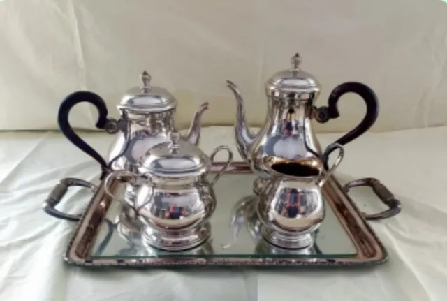 Set da tè in argento con vassoio