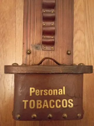 Portapipe vintage in legno e cuoio