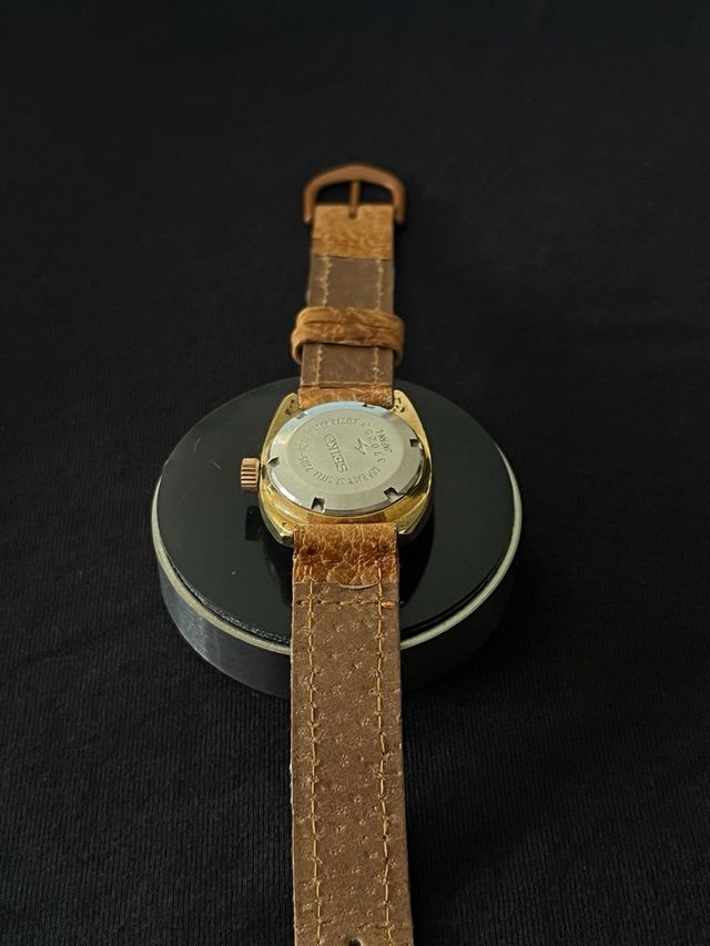 Reloj Seiko Automático Dorado Correa Marrón
