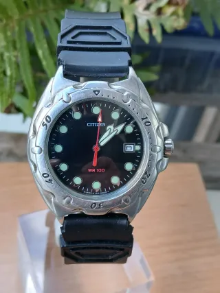 Reloj Citizen Cuarzo Diver Vintage WR 100