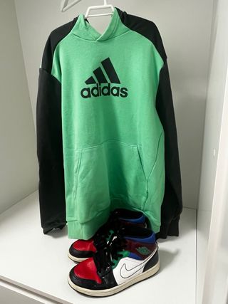 Lote Chándales Puma y Adidas Talla L. 12-14 años.