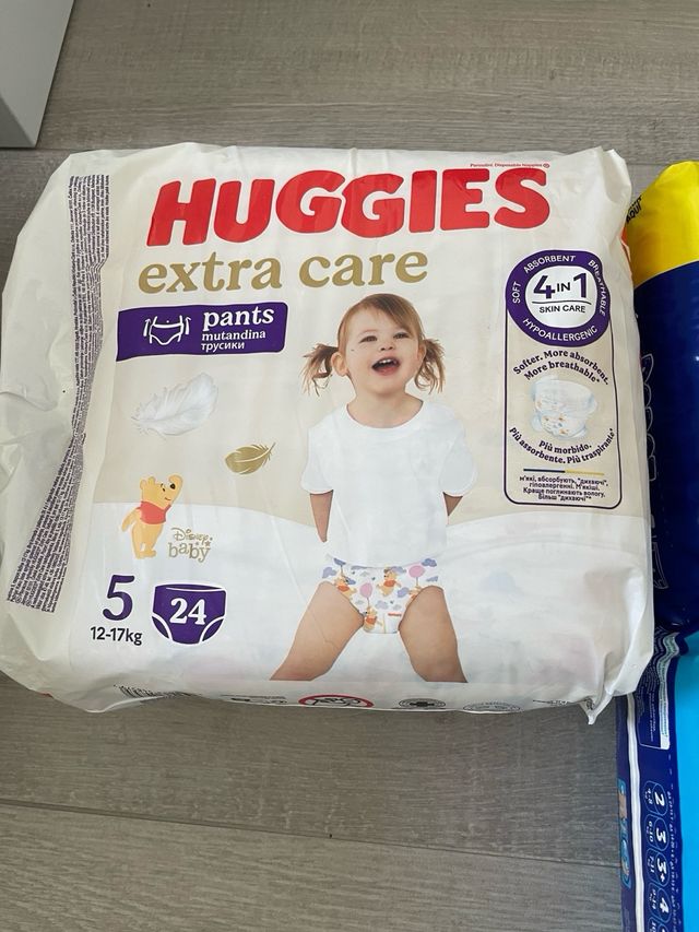 Lote 198 pañales Dodot + Dodot Pants + Huggies