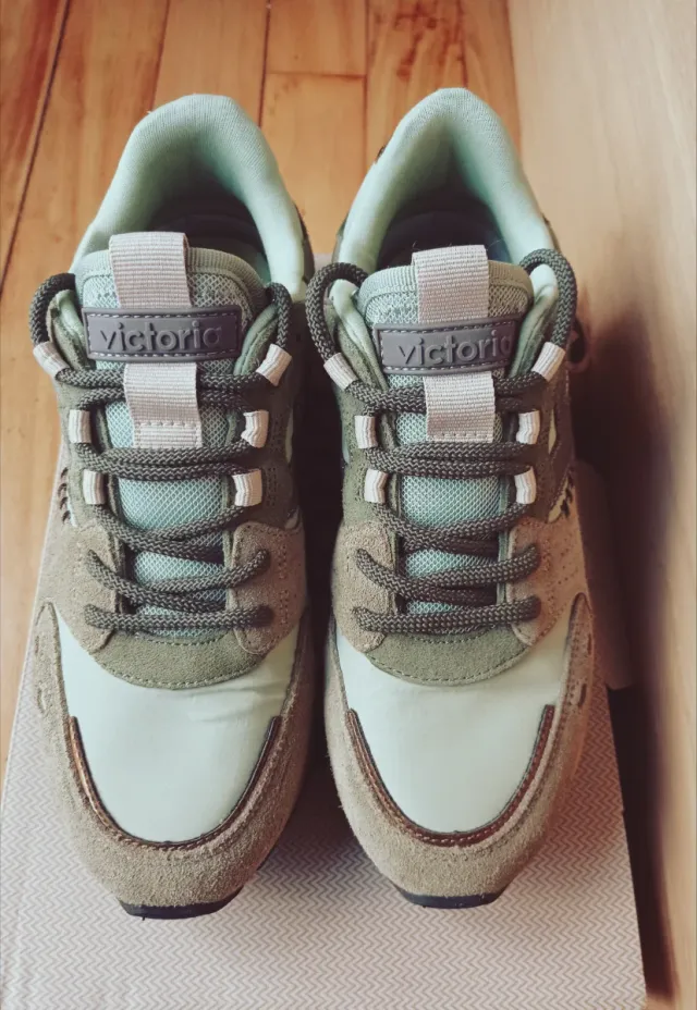 Victoria Basket Luna Nylon y Serraje