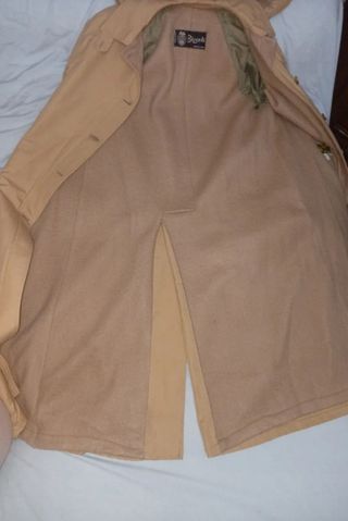 Gabardina mujer beige con capucha