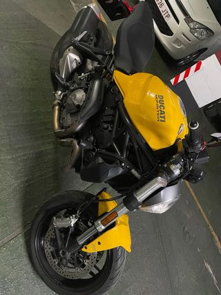 Ducati Monster 821 A2 (2018)