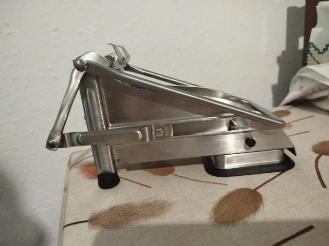 Cortador de Patatas Metal y Plástico