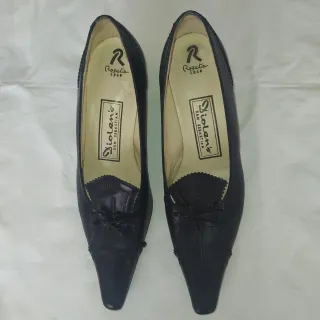 Zapatos de tacón negros