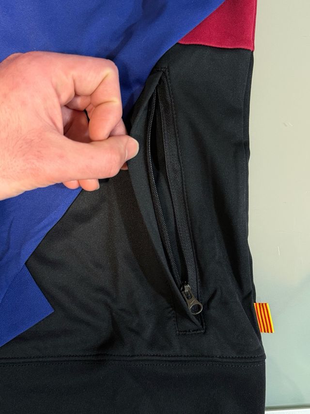 Chaqueta Nike FC Barcelona Talla L Oficial