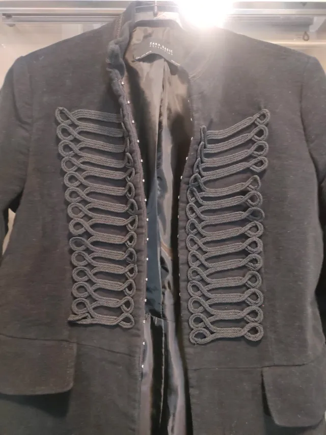 Chaqueta Zara militar negra talla S