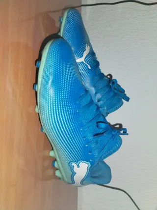 Botas de taco fútbol Puma