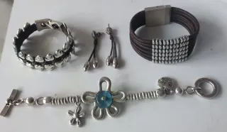 Pulseras y Pendientes Uno de 50 y Ciclón