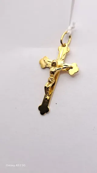 Cruz de oro 18k