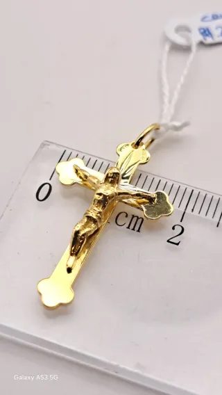 Cruz de oro 18k