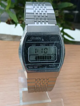 Reloj Digital Citizen Años 80