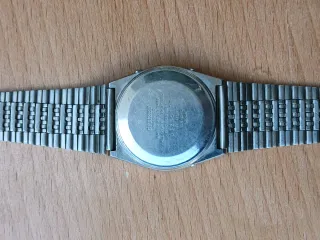 Reloj Digital Citizen Años 80