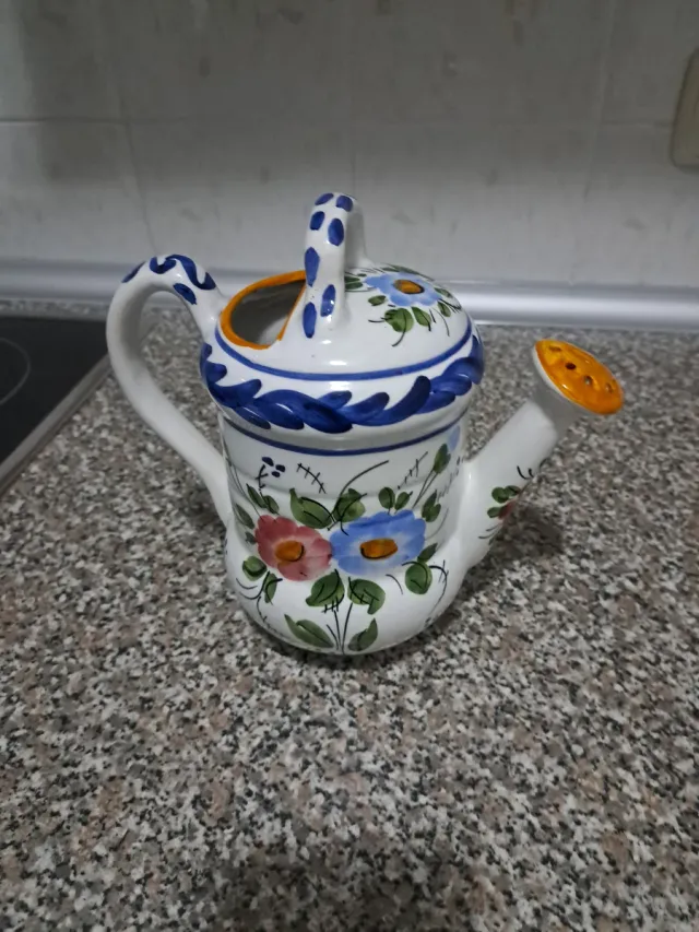 Annaffiatoio in ceramica Talavera fiori