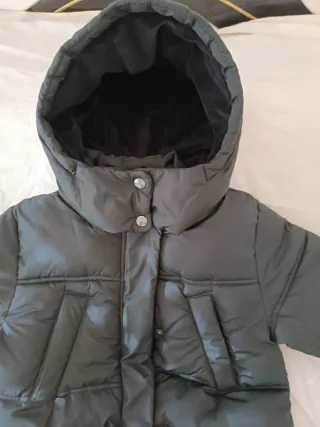 Anorak larga  capucha negra