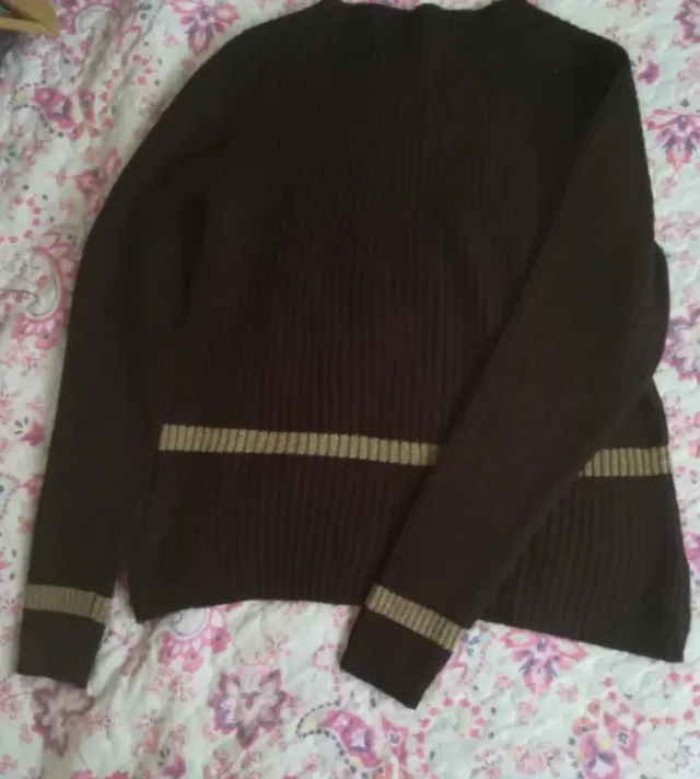 Jersey Yera canalé marrón y dorado