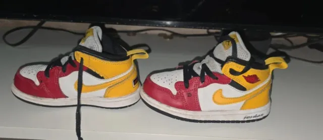 Nike Jordan 1 Mid SE Scarpa Bambino